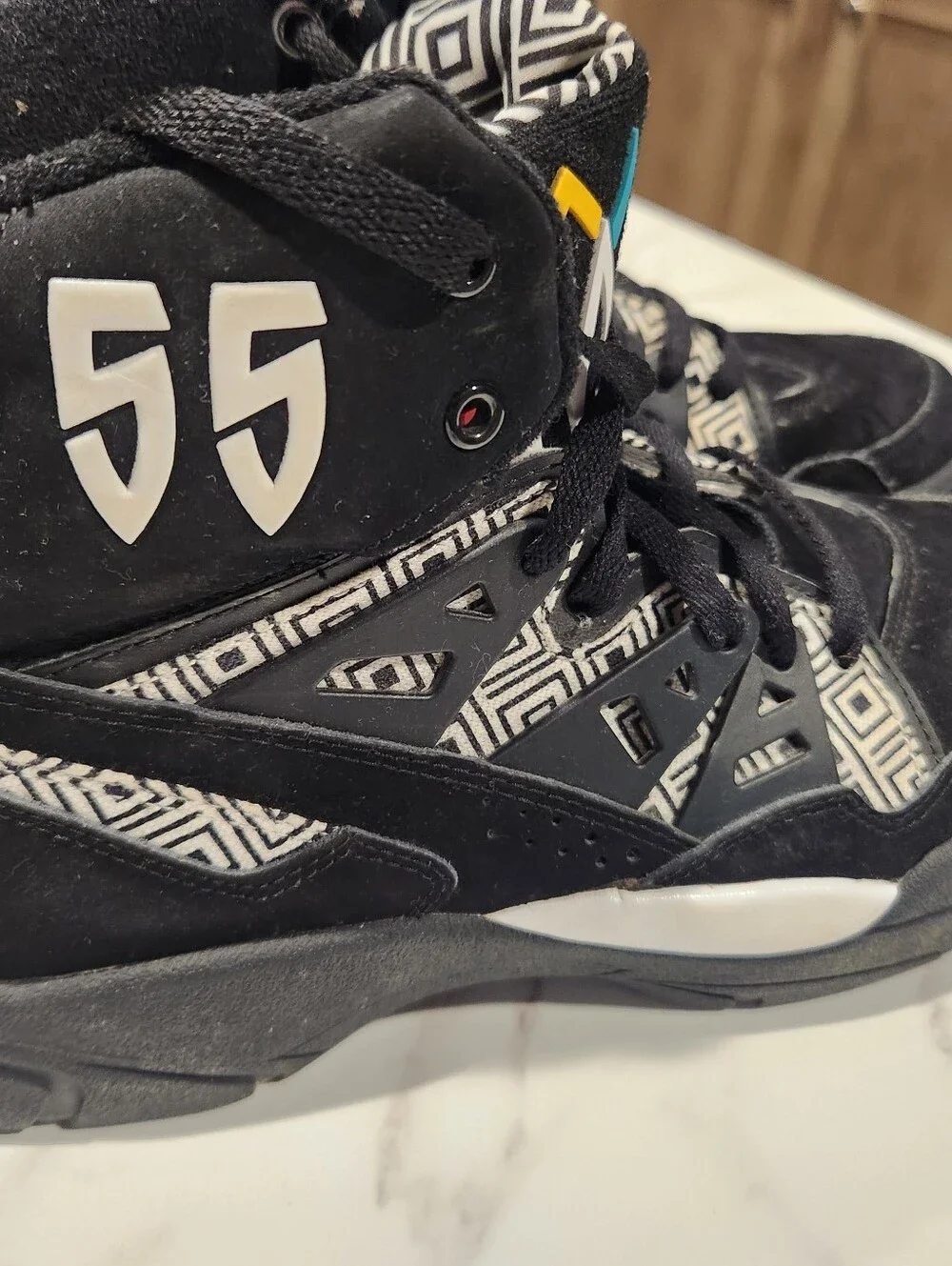adidas mutombo mens